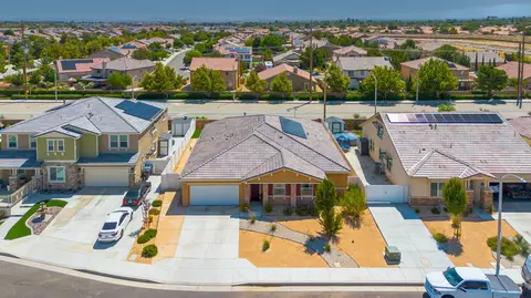 View/Area - 39128 Cocobola Ct, Palmdale, CA 93551 photo 8 of 8