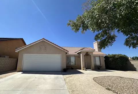 4314 Avoca Ave, Palmdale, CA 93552