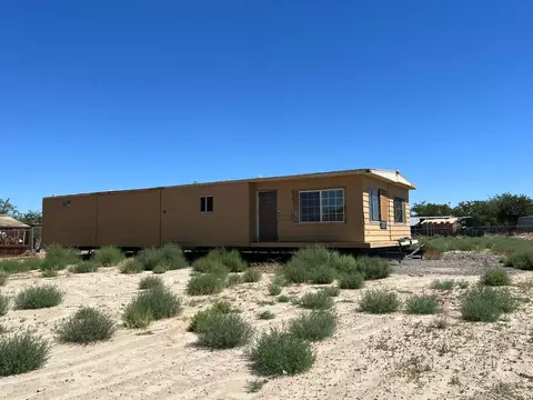 40982 173rd St E, Lake Los Angeles, CA 93535