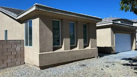 Exterior - 2753 Norberry St, Lancaster, CA 93535 photo 4 of 4