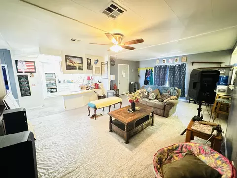 2001 Windbreak Dr # 1, Rosamond, CA 93560 photo 6