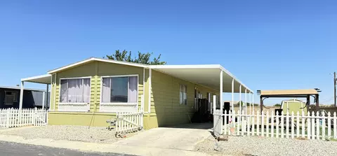 2001 Windbreak Dr # 1, Rosamond, CA 93560 photo 2