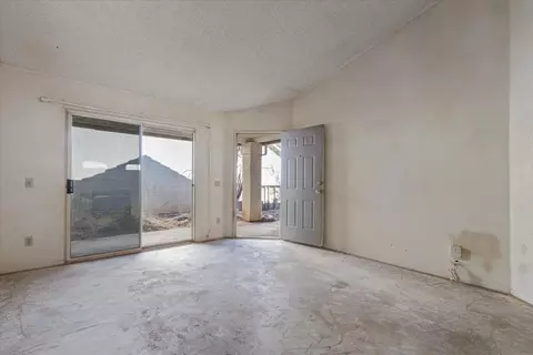 2026 Cape Cod Ln, Palmdale, CA 93550 photo 10