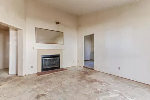 2026 Cape Cod Ln, Palmdale, CA 93550 photo 8