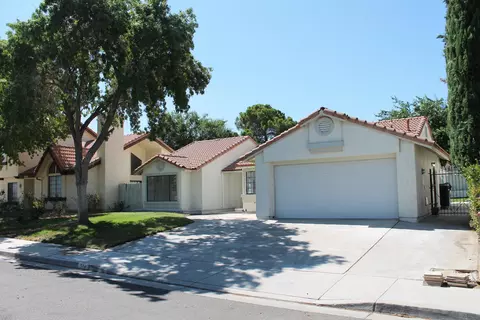 5114 Cantlewood Dr, Palmdale, CA 93552