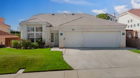 1034 Ironwood Ave, Palmdale, CA 93551