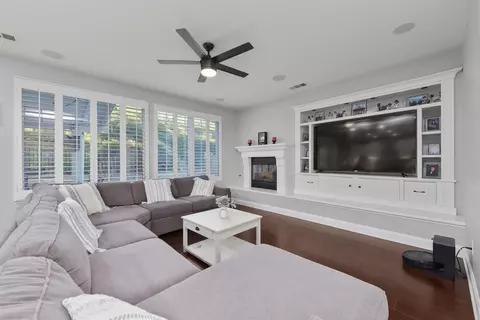 29026 Discovery Ridge Dr, Santa Clarita, CA 91390 photo 14