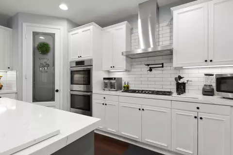 29026 Discovery Ridge Dr, Santa Clarita, CA 91390 photo 21