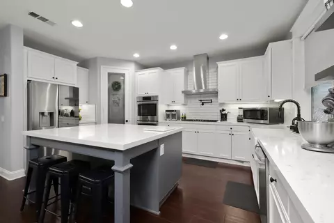 29026 Discovery Ridge Dr, Santa Clarita, CA 91390 photo 19