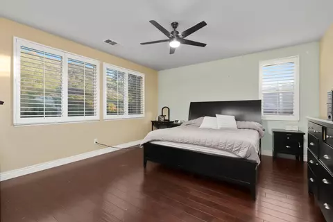 29026 Discovery Ridge Dr, Santa Clarita, CA 91390 photo 26