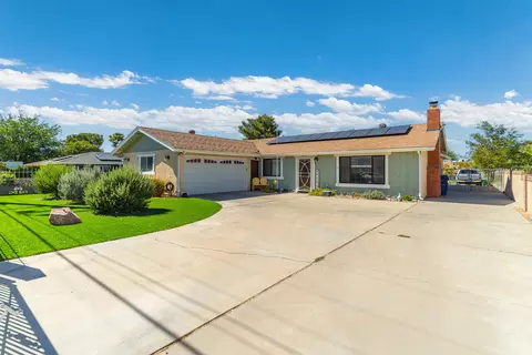 4241 Ave L 2, Quartz Hill, CA 93536