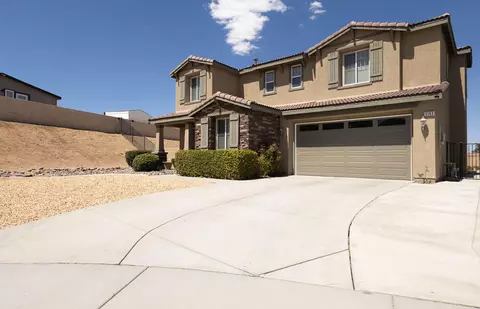 5163 Meadowsweet Dr, Palmdale, CA 93551