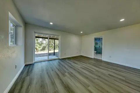 Other - 17420 Alsab Pl, Tehachapi, CA 93561 photo 3 of 12
