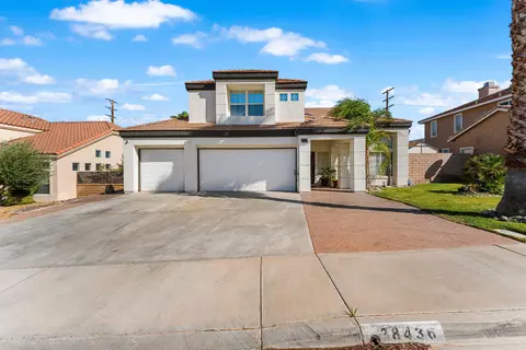 38436 Desert Flower Dr, Palmdale, CA 93551
