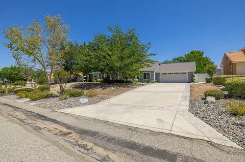 36050 43rd St E, Palmdale, CA 93552 photo 3