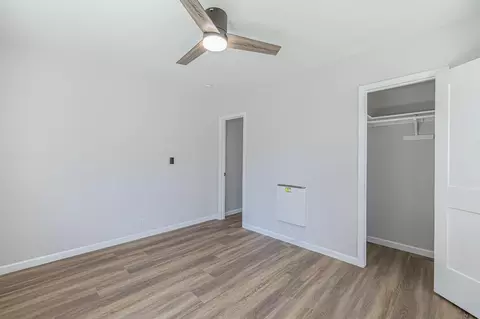 Bedroom - 2329 Easy Ave, Long Beach, CA 90810 photo 4 of 6
