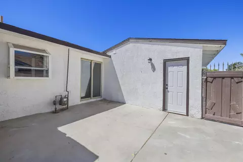 44048 Elm Ave, Lancaster, CA 93534 photo 40
