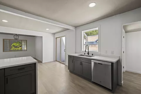 44048 Elm Ave, Lancaster, CA 93534 photo 16