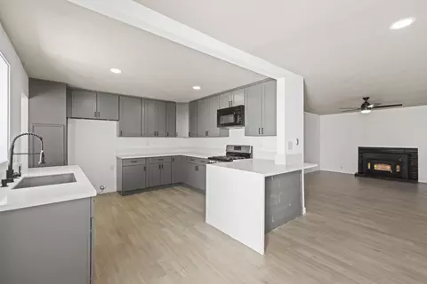 44048 Elm Ave, Lancaster, CA 93534 photo 19