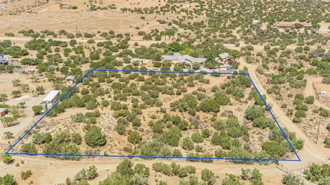 Four Winds Road, Juniper Hills, CA 93543 photo 5