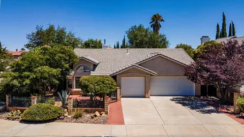 40116 Lloyds Ct, Palmdale, CA 93551