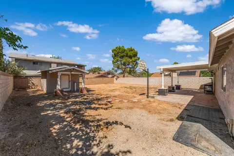 Exterior - 1315 Ave J5 E, Lancaster, CA 93535 photo 8 of 8