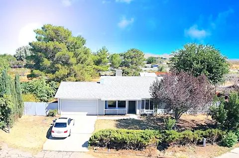 17865 Lakespring Ave, Lake Los Angeles, CA 93591