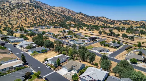 21276 White Pine Dr, Tehachapi, CA 93561 photo 32