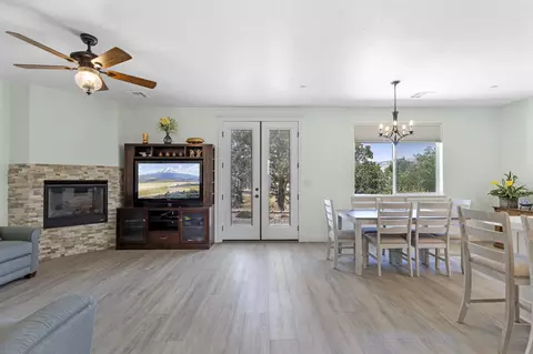 21276 White Pine Dr, Tehachapi, CA 93561 photo 6