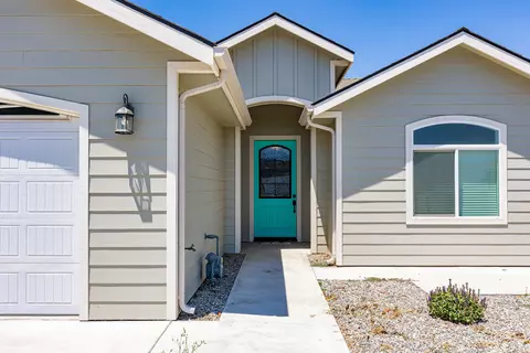 21276 White Pine Dr, Tehachapi, CA 93561 photo 21