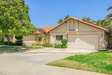 41312 Chestnut St, Palmdale, CA 93551