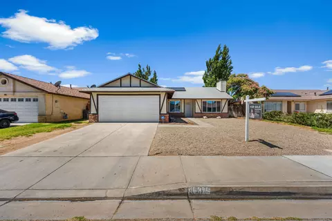 Exterior - 45325 Bison Cir, Lancaster, CA 93535 photo 5 of 13