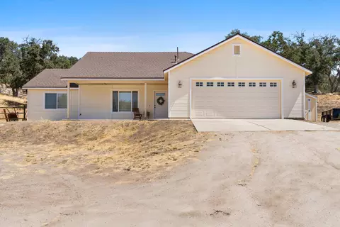 19080 Jacks Hill Rd, Tehachapi, CA 93561 photo 2