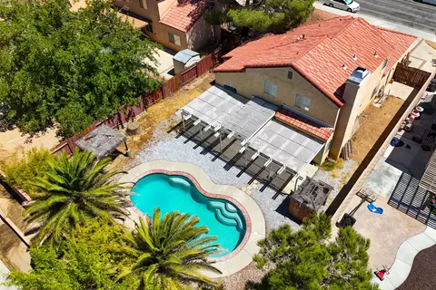 44703 17th St E, Lancaster, CA 93535