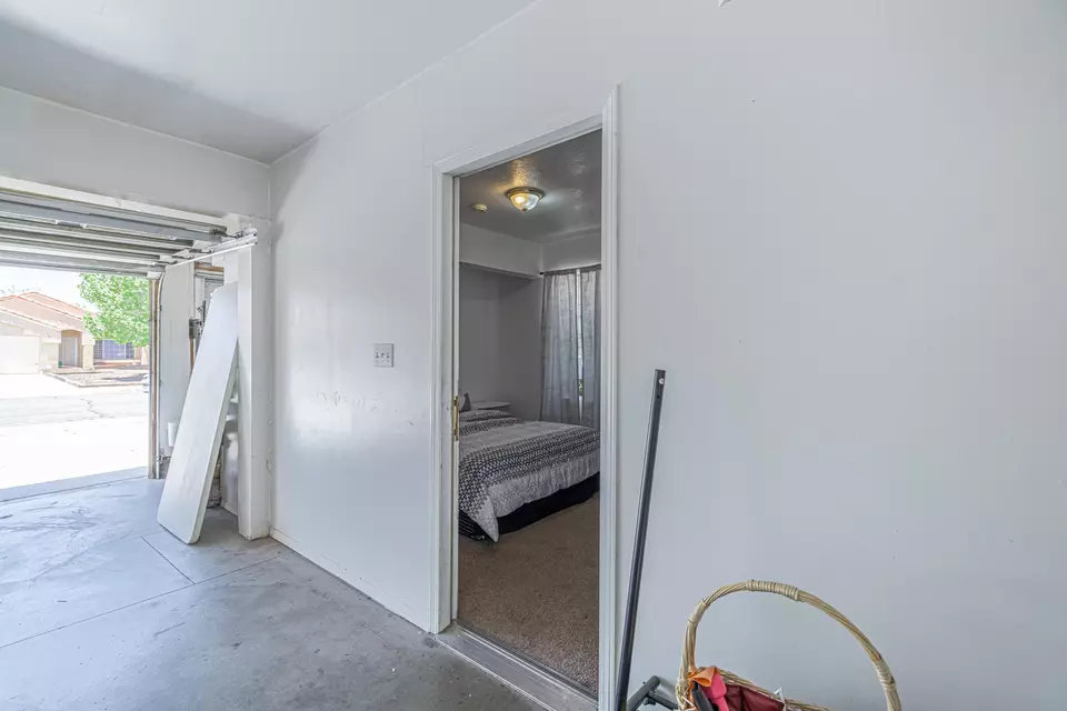 Other - 45726 Berkshire St, Lancaster, CA 93534 photo 3 of 3