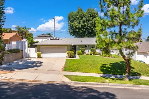 2262 Border Ave, Corona, CA 92883