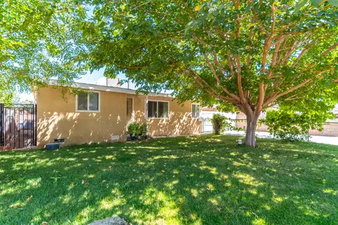 45436 12th St W, Lancaster, CA 93534