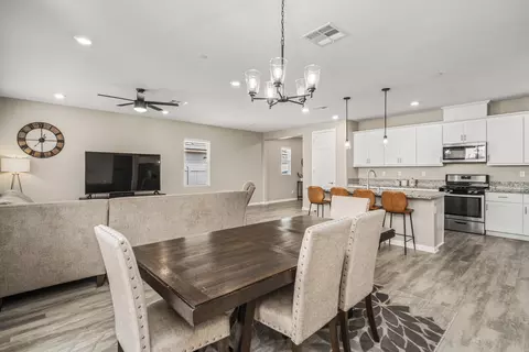 Dining - 44501 Encanto Way, Lancaster, CA 93536 photo 2 of 2