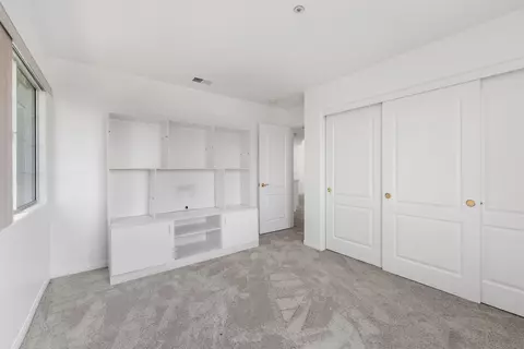 Bedroom - 799 Foxkirk Rd, Glendale, CA 91206 photo 6 of 6