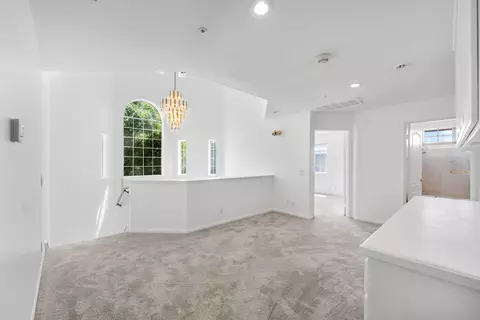 Living - 799 Foxkirk Rd, Glendale, CA 91206 photo 13 of 16