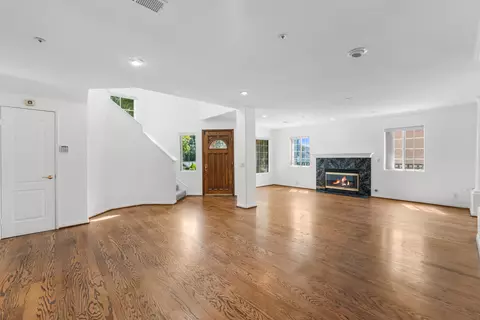 Living - 799 Foxkirk Rd, Glendale, CA 91206 photo 1 of 16