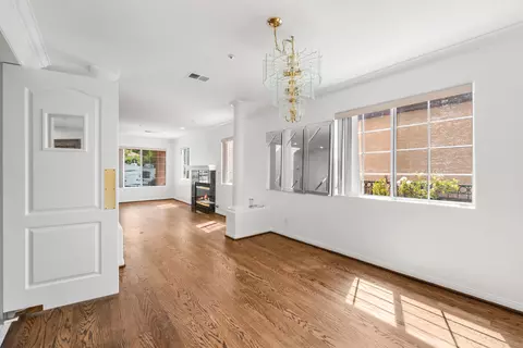 Living - 799 Foxkirk Rd, Glendale, CA 91206 photo 6 of 16