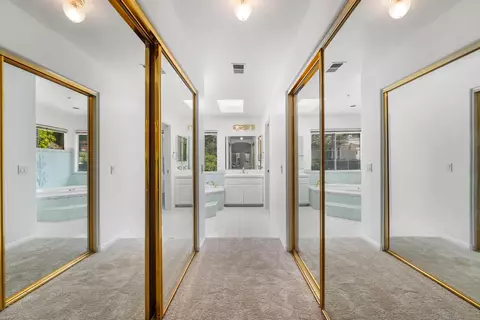 Other - 799 Foxkirk Rd, Glendale, CA 91206 photo 4 of 5