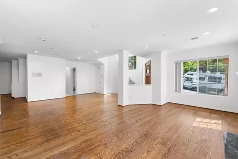 Living - 799 Foxkirk Rd, Glendale, CA 91206 photo 2 of 16