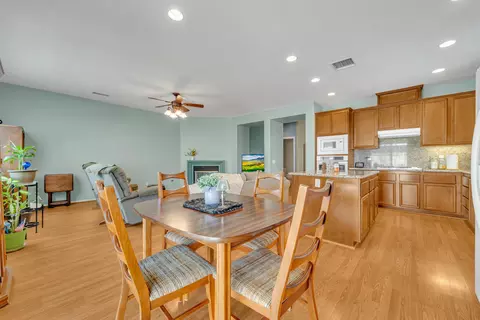 43862 Freer Way, Lancaster, CA 93536 photo 16