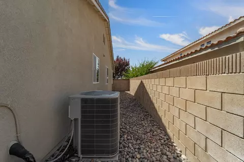 43862 Freer Way, Lancaster, CA 93536 photo 34