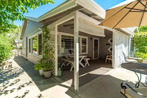 14781 Elizabeth Lake Rd, Elizabeth Lake, CA 93532