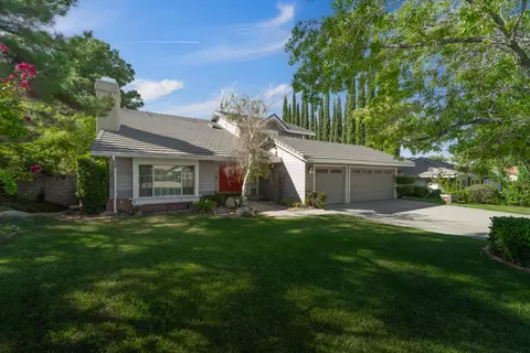 41459 Almond Ave, Palmdale, CA 93551