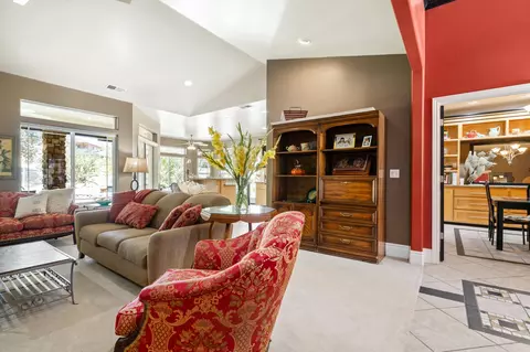 21113 Country Club Dr, Tehachapi, CA 93561 photo 7