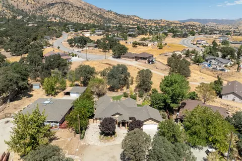 21113 Country Club Dr, Tehachapi, CA 93561 photo 34